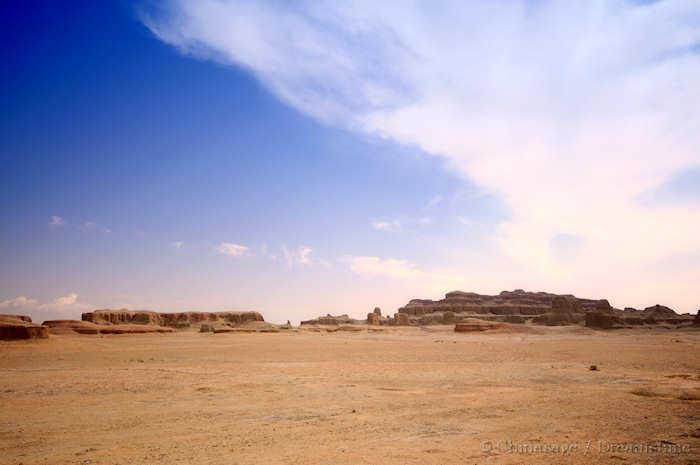 Xinjiang, desert, mountains