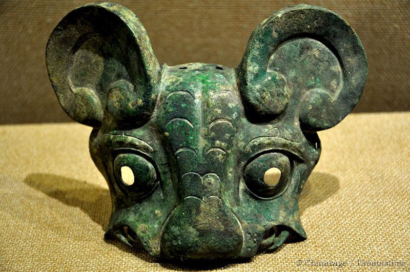 Shang dynasty, bronze, tiger