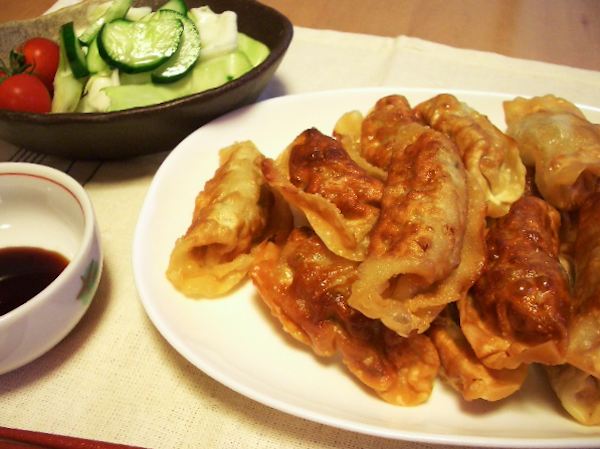 jiaozi, guotie, dumplings, food