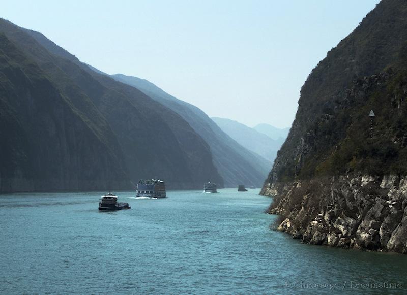 Yangzi River, gorge, river, boat
