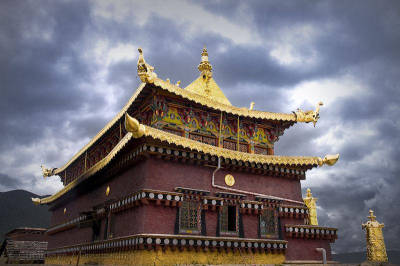 Mountainous Tibet